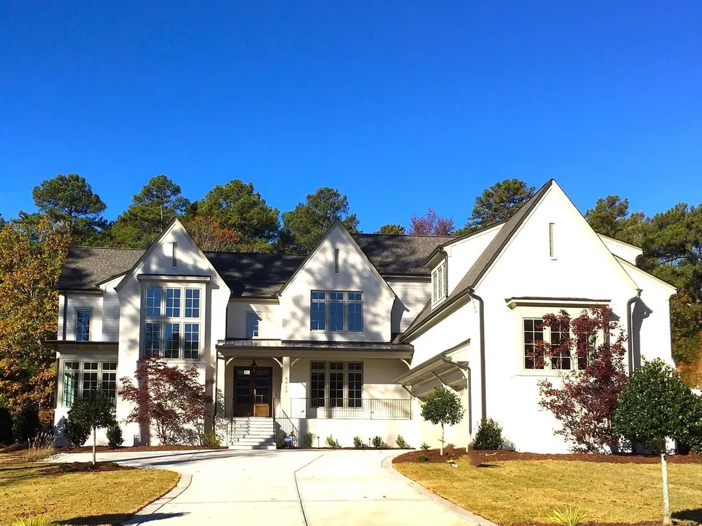 5013 Avalaire Pines Drive Raleigh NC 27614