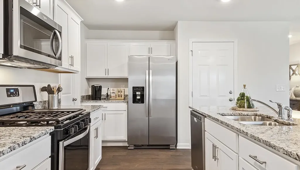 2506 Lily Drive Haw River NC 27258