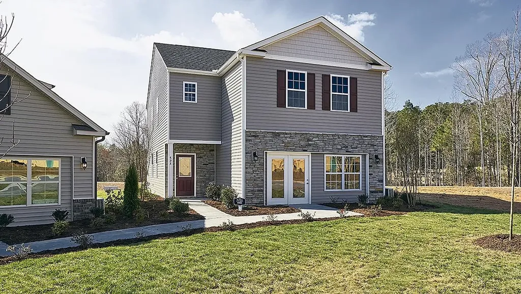 2509 Lily Drive Haw River NC 27258