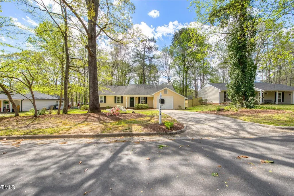 1412 Old Buckhorn Road Garner NC 27529