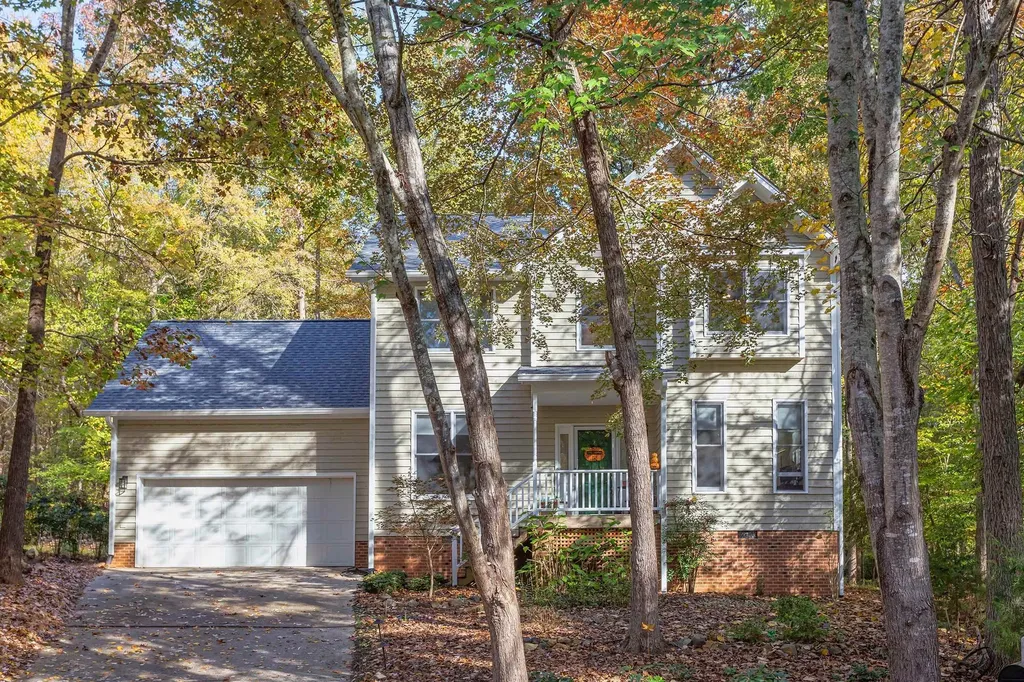 124 Waverly Forest Lane Chapel Hill NC 27516