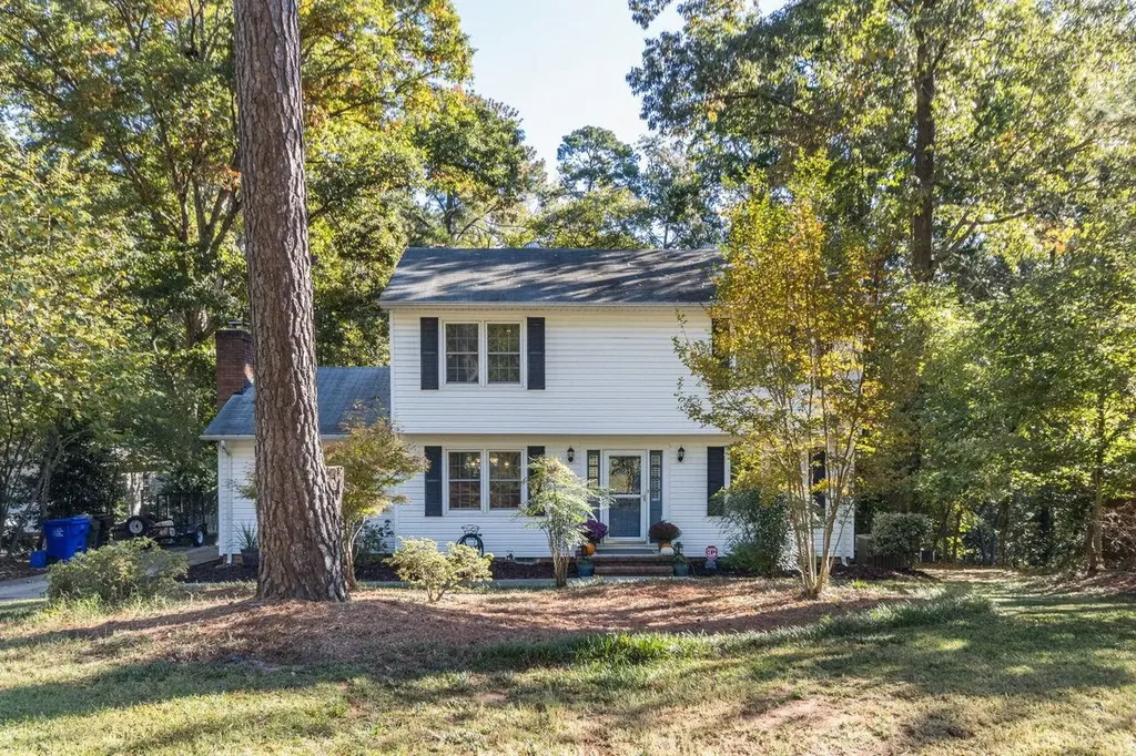 407 Landerwood Lane Chapel Hill NC 27517