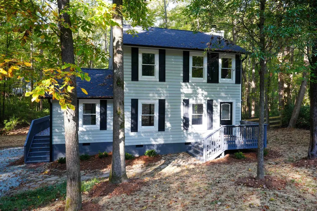1223 Tallyho Trail Chapel Hill NC 27516