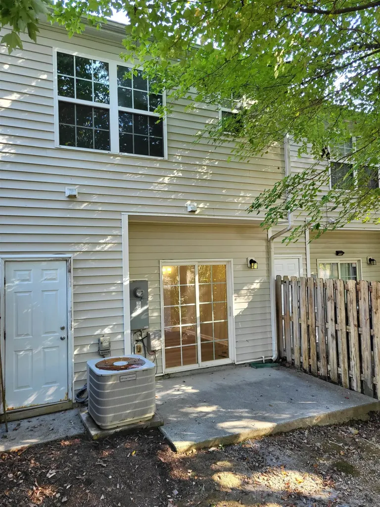 1606 Oxleymare Drive Raleigh NC 27610