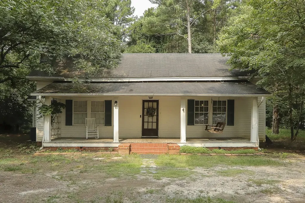 6920 Holly Springs Road Raleigh NC 27606
