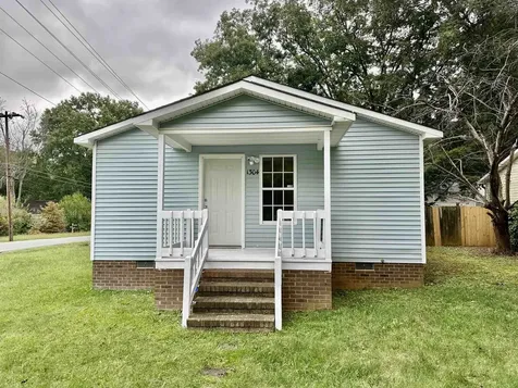 1304 Queen Ann Street Burlington NC 27217