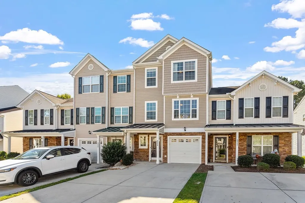 8846 Thornton Town Place Raleigh NC 27616