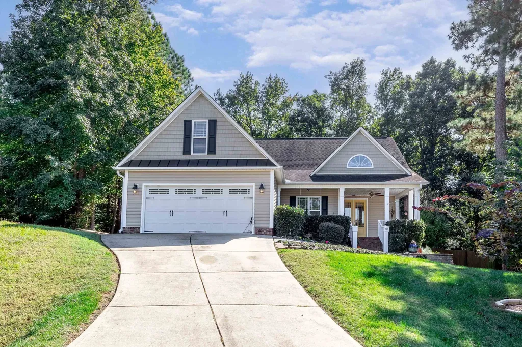 78 N Hadrian Court Clayton NC 27520