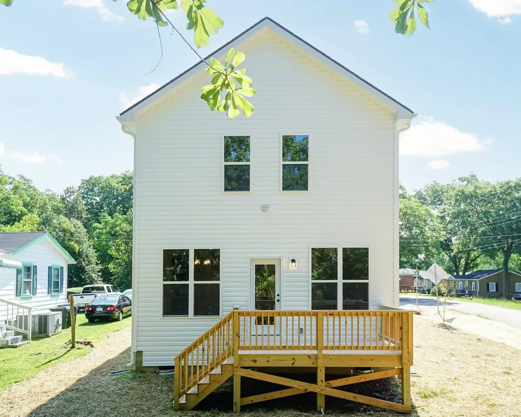 804 N Magnolia Avenue Dunn NC 28334