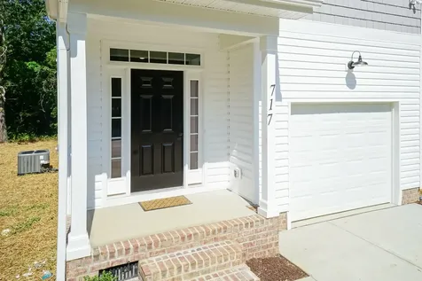 804 N Magnolia Avenue Dunn NC 28334