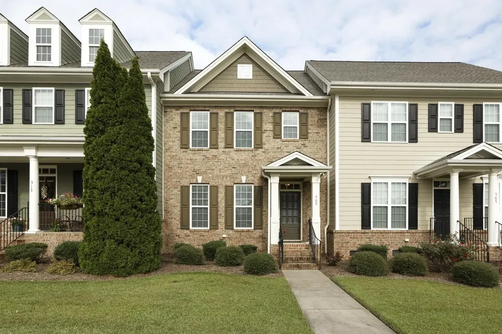509 Duchart Lane Fuquay Varina NC 27526