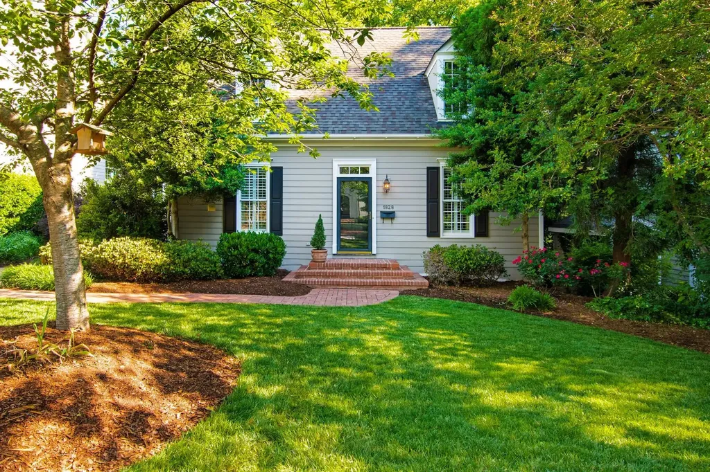 1828 Wilshire Avenue Raleigh NC 27608
