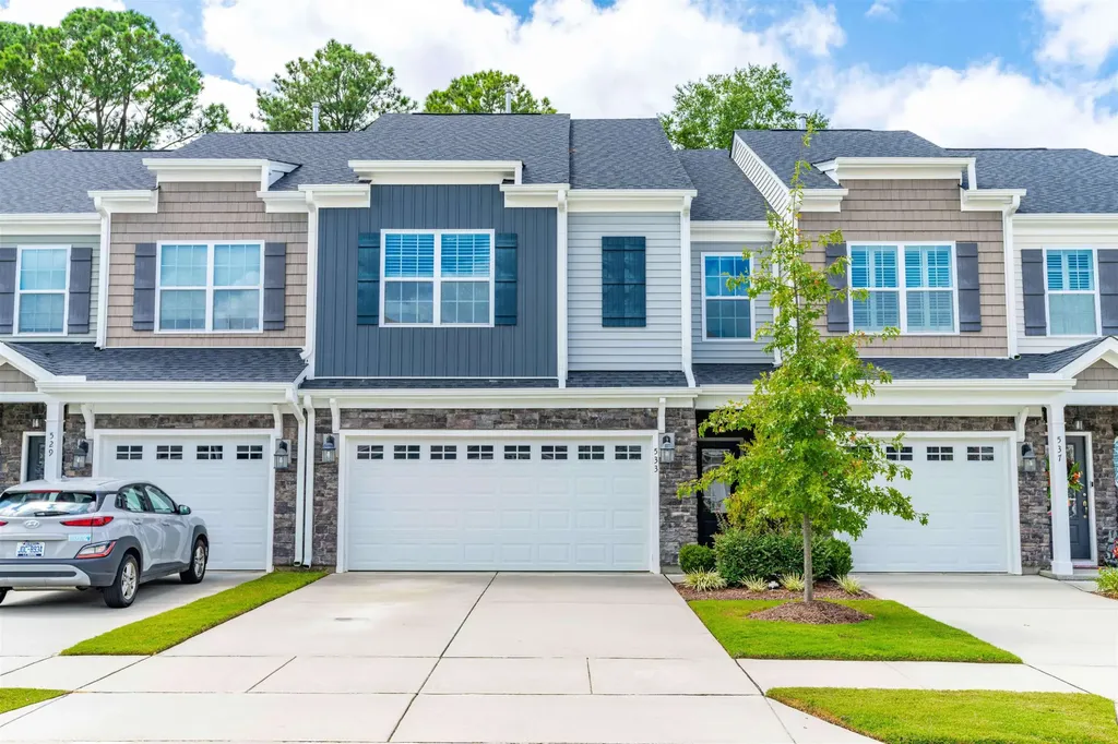 533 Barneswyck Drive Fuquay Varina NC 27526