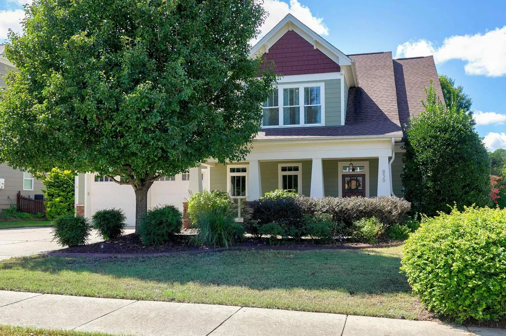 830 Tupelo Glen Court Fuquay Varina NC 27526
