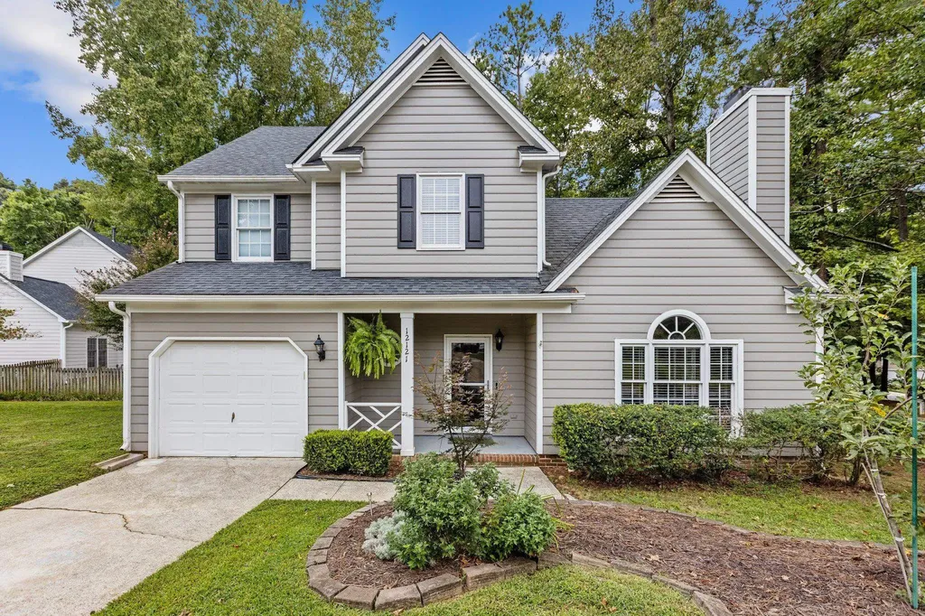12121 Townmeade Court Raleigh NC 27613