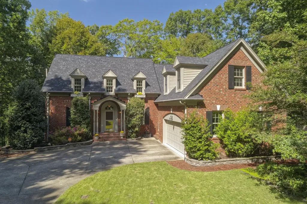 135 Glen Ridge Drive Chapel Hill NC 27516