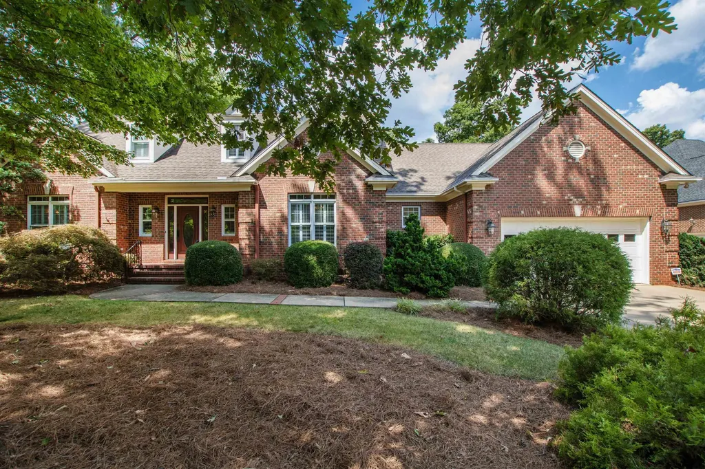 4013 English Laurel Lane Raleigh NC 27612