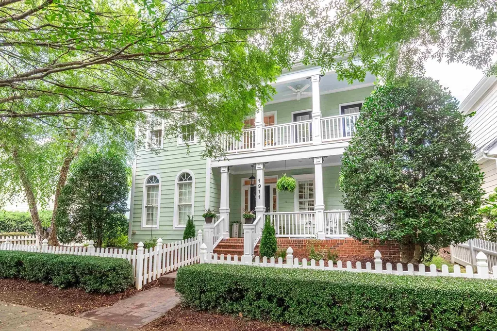 1911 Hornbeck Court Raleigh NC 27614