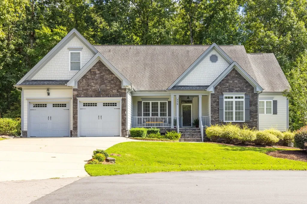716 Charleston Drive Clayton NC 27527
