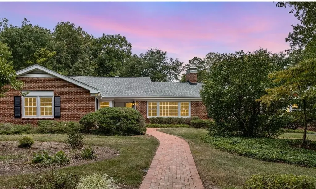 4918 Rembert Drive Raleigh NC 27612