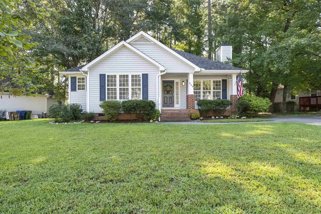 609 Senter View Drive Fuquay Varina NC 27526