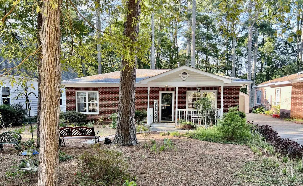 122 E Vernon Avenue Wake Forest NC 27587