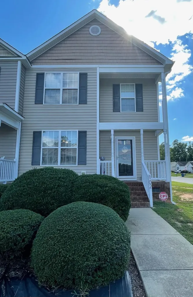 102 Walford Park Clayton NC 27520