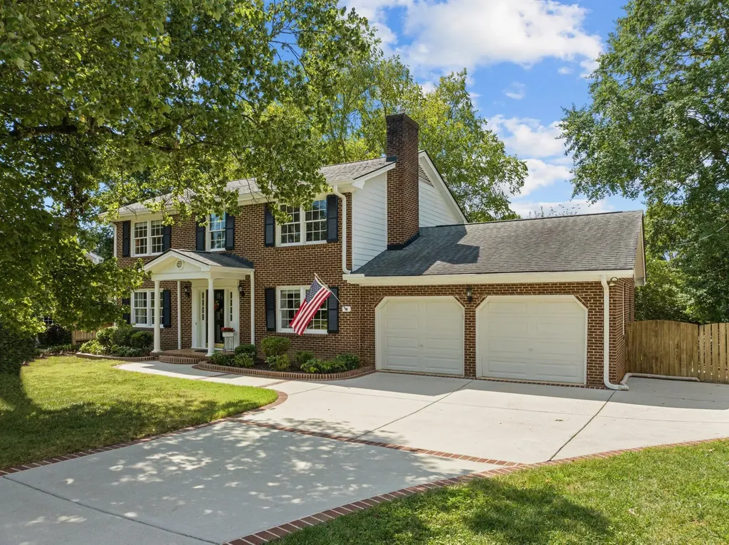 1012 Deerfield Road Raleigh NC 27609