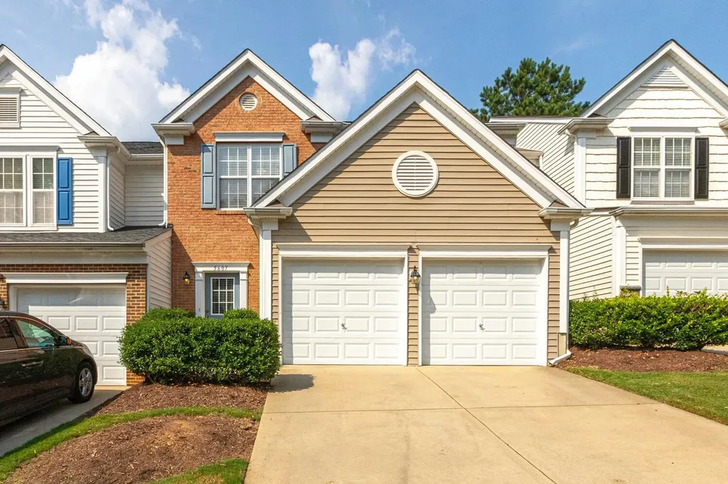 5607 Berry Creek Circle Raleigh NC 27613