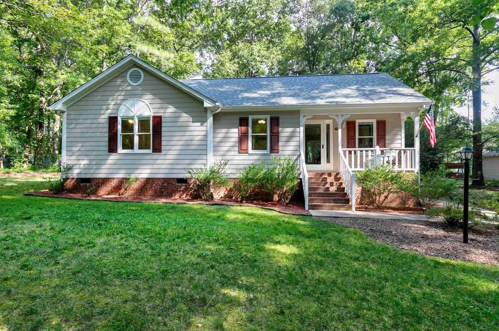 105 Hemmingway Court Clayton NC 27520