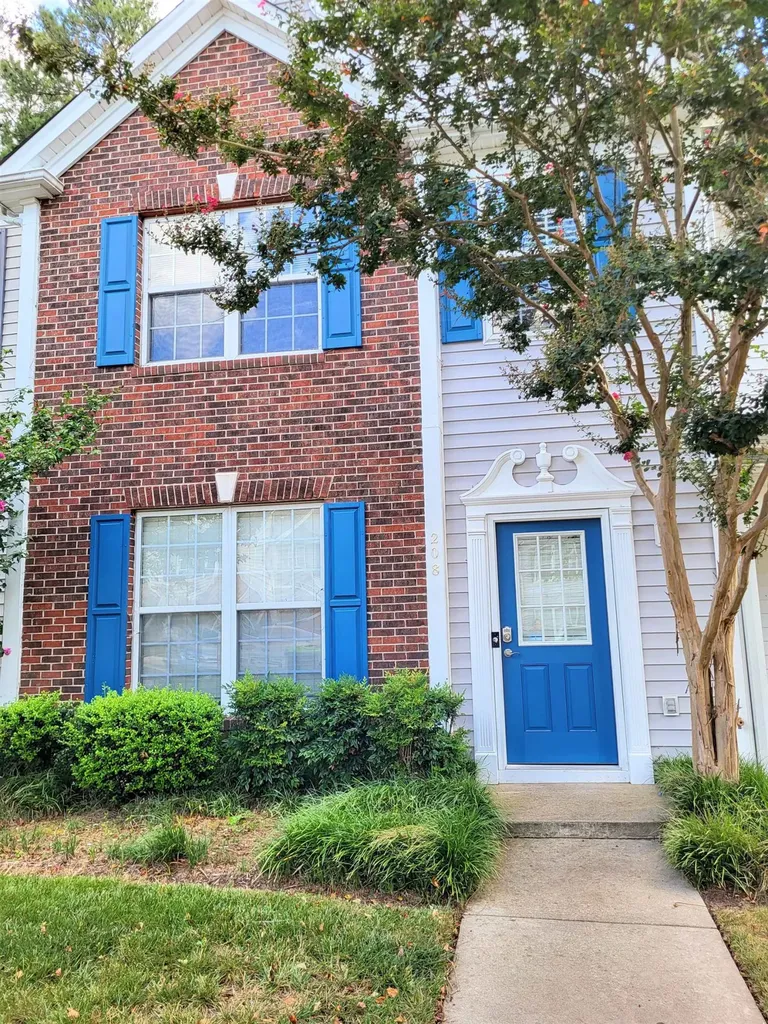 208 Canyon Lake Circle Morrisville NC 27560