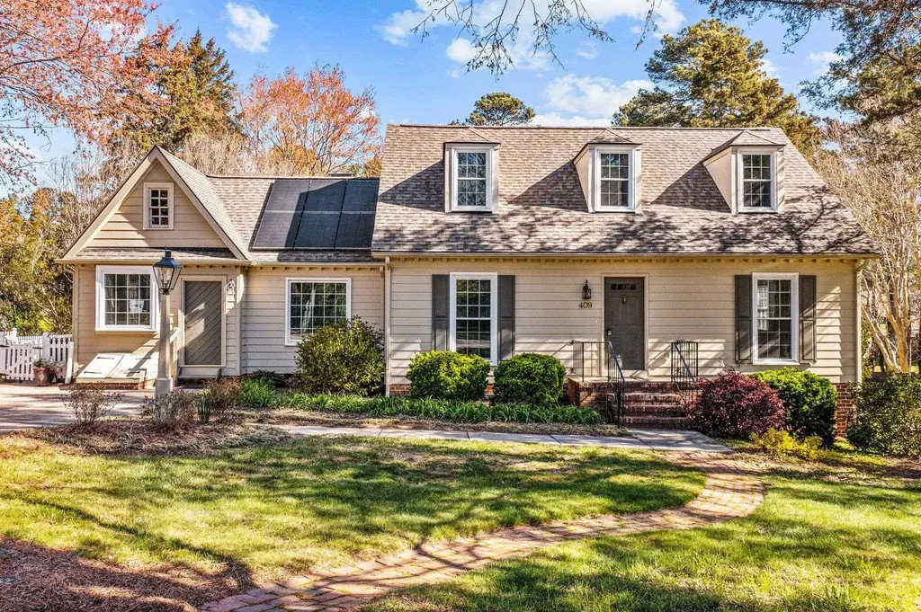 409 Cedarview Court Raleigh NC 27609