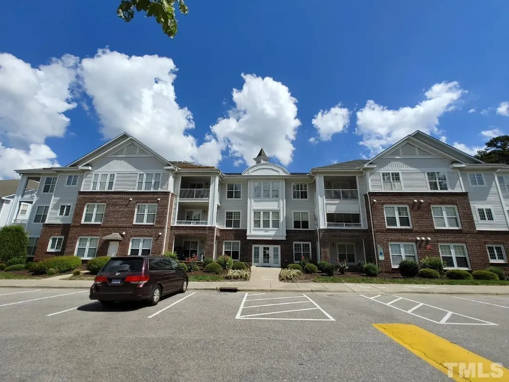 222 Eyam Hall Lane Apex NC 27502