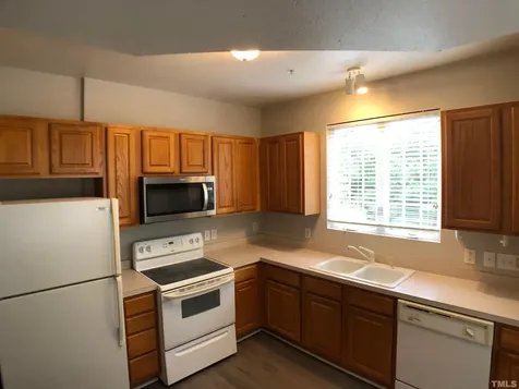 222 Eyam Hall Lane Apex NC 27502