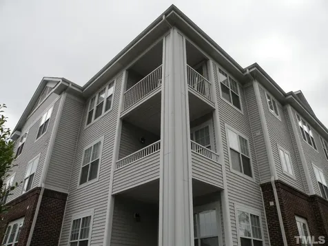 222 Eyam Hall Lane Apex NC 27502