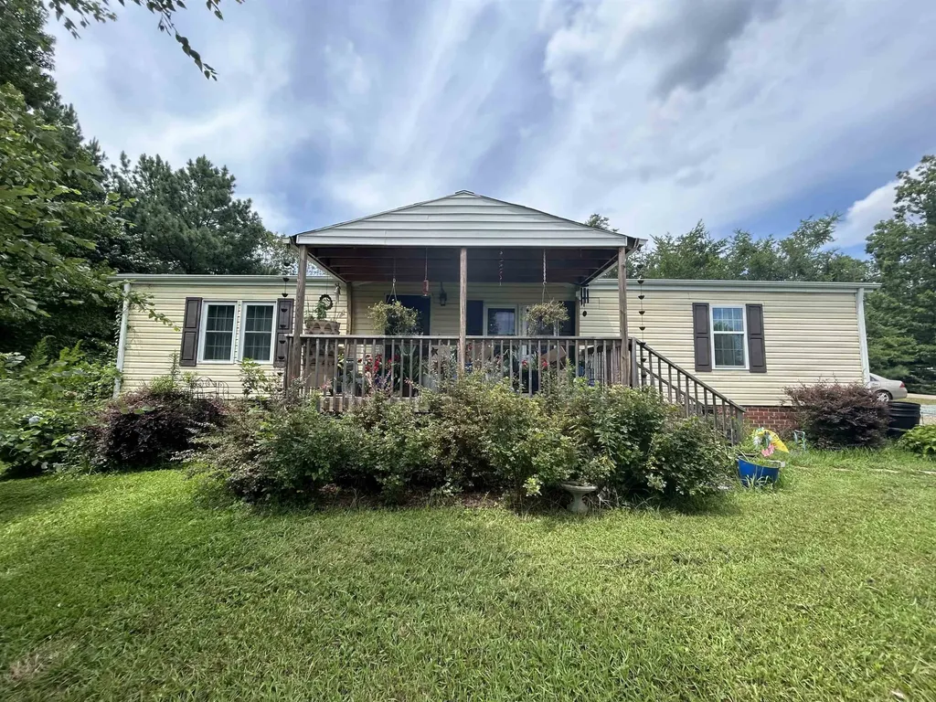 4200 Dodson Lane Haw River NC 27258