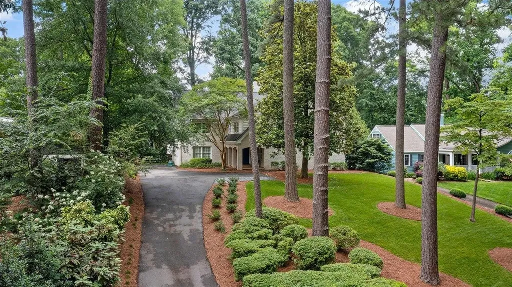 208 Walden Place Raleigh NC 27609