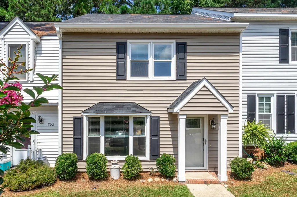 700 John Street Clayton NC 27520