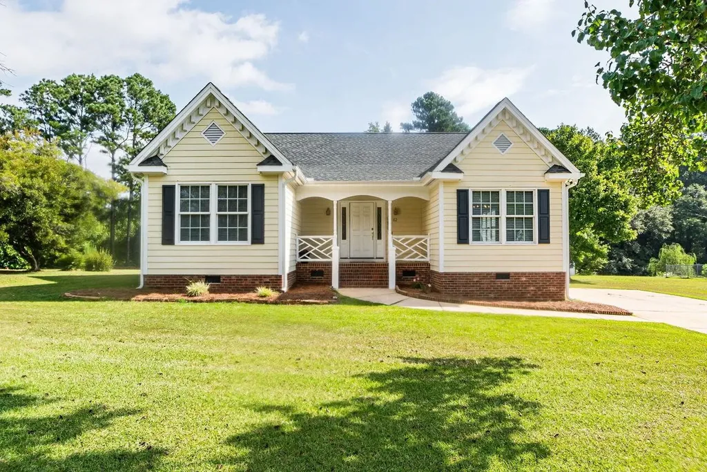 82 Sherman Lakes Drive Fuquay Varina NC 27526