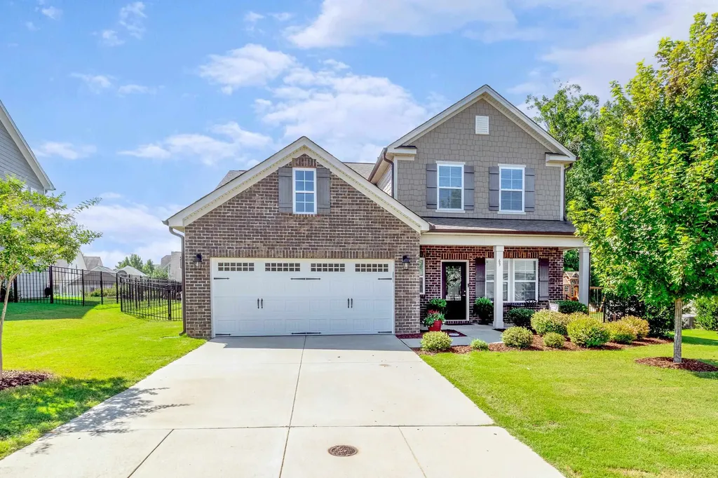 63 Thornbury Street Clayton NC 27527
