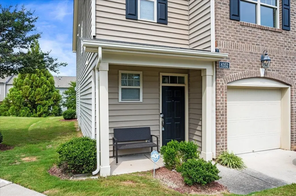 8352 Niayah Way Raleigh NC 27612