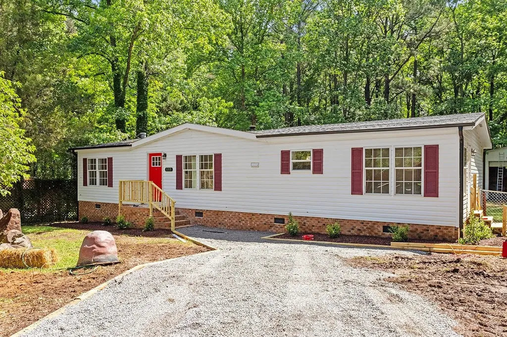 5005 Chestnut Street Raleigh NC 27606