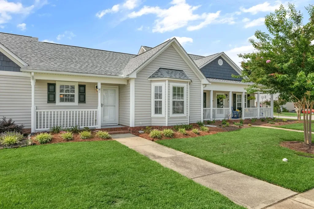91 Fringe Tree Lane Clayton NC 27520