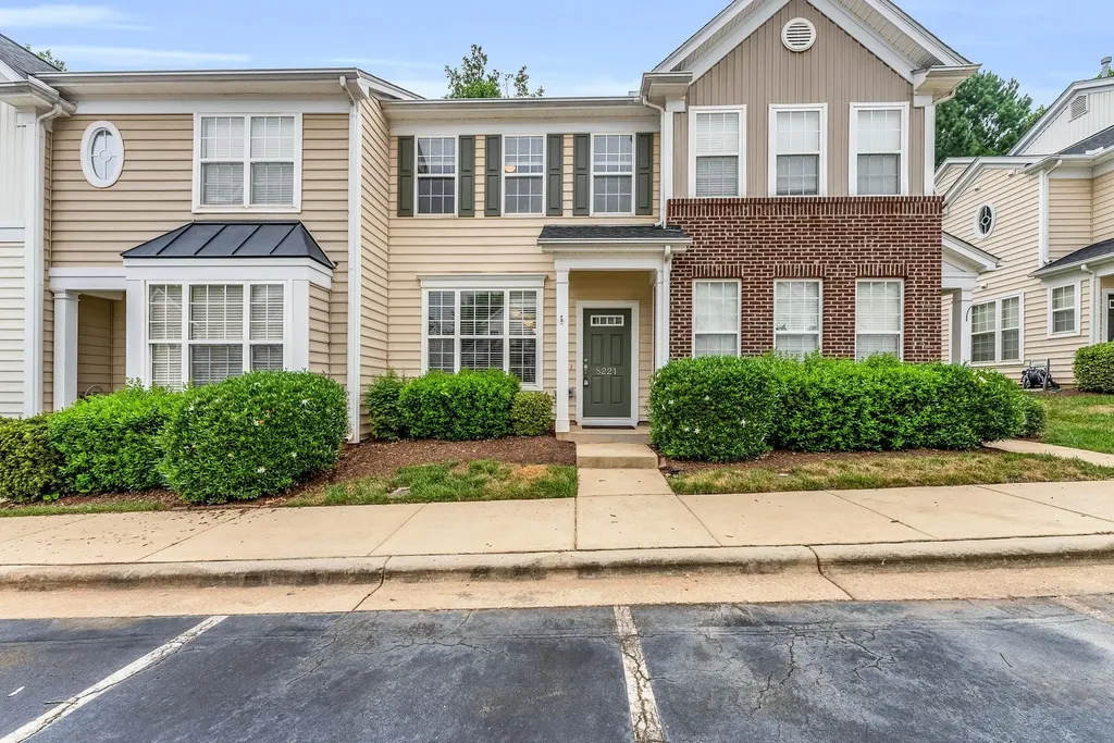 8221 City Loft Court Raleigh NC 27613