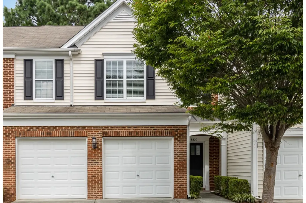 8220 Pilots View Drive Raleigh NC 27617