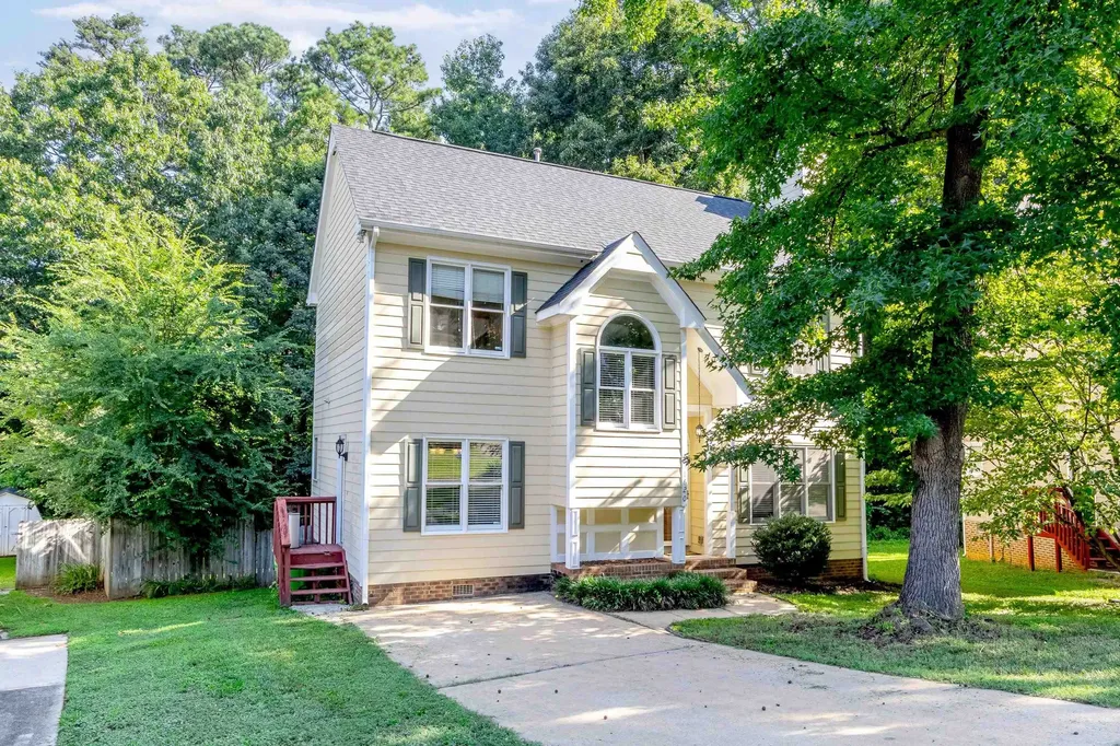 1620 Nesfield Place Raleigh NC 27606