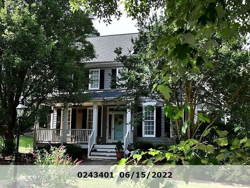 233 Flatrock Lane Holly Springs NC 27540