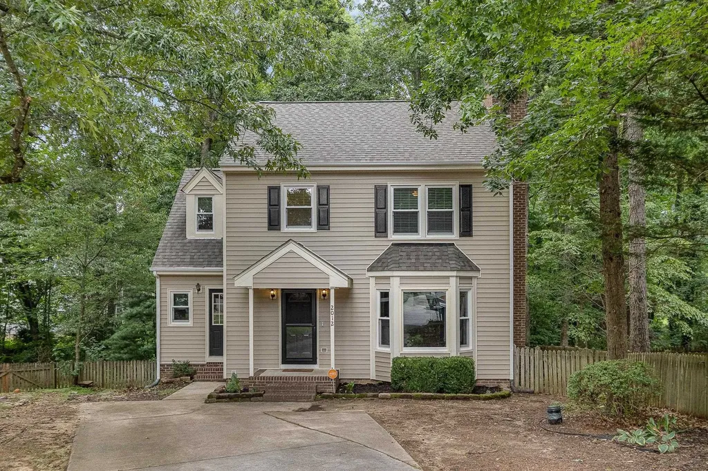 2012 Osbourne Court Raleigh NC 27604