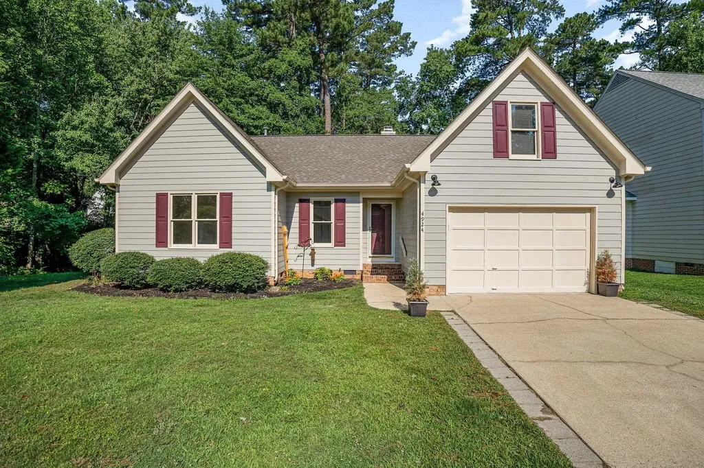 4924 Knightsbridge Way Raleigh NC 27604