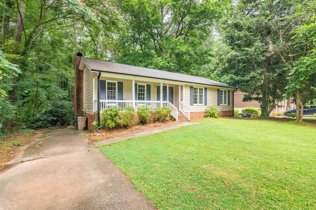 1321 Claymore Drive Garner NC 27529